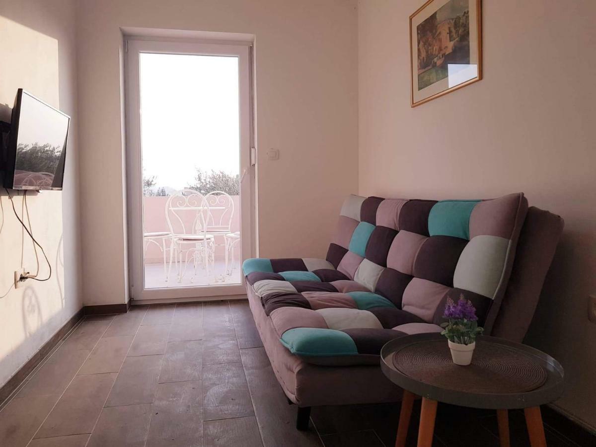 Apartmani Luce I Miho Nin Exterior photo